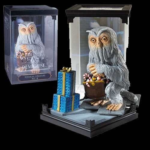 Figurina: Fantastic Beasts Magical Creatures - Demiguise - Red Goblin