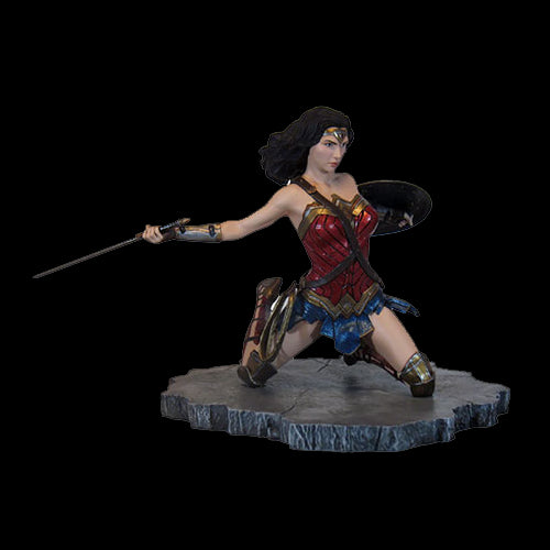Figurina: JLA Movie Gallery - Wonder Woman - Red Goblin