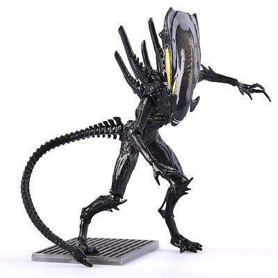 Aliens: Figurină Xenomorph Spitter - Red Goblin