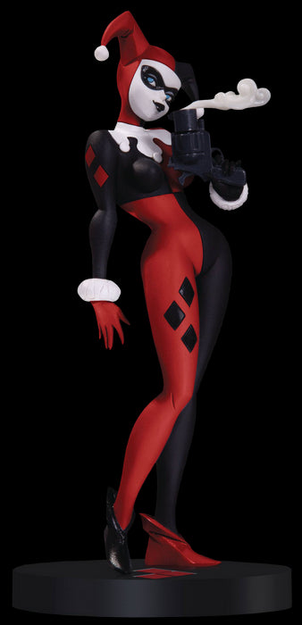 DC Designer Series: Harley By Bruce Timm Statue - Red Goblin