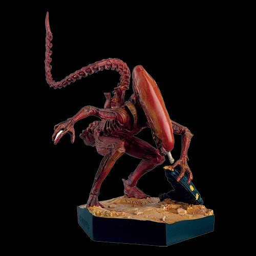 Figurina: Alien & Predator Figurine Collection no.15 Red Xenomorph from Aliens Genocide - Red Goblin