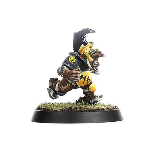 Blood Bowl: The Scarcrag Snivellers - Red Goblin