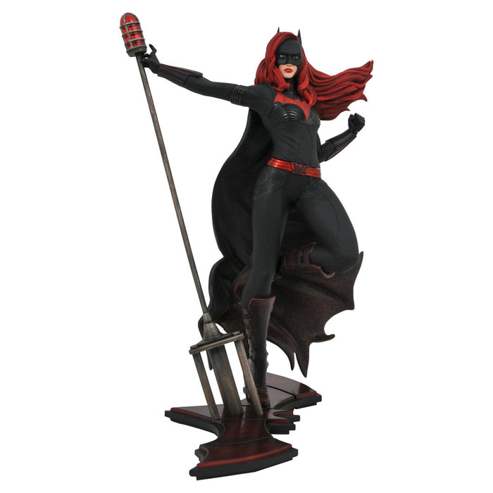 Figurina DC CW Gallery Batwoman - Red Goblin